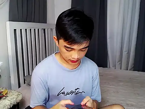 sexysam14 online show from 6, 11, 2025