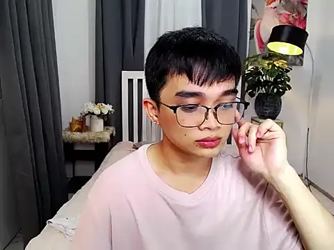 sexysam14 online show from 9, 2, 2026