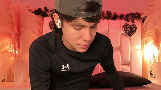 Daphne And Roger online show from 28, 2, 2026