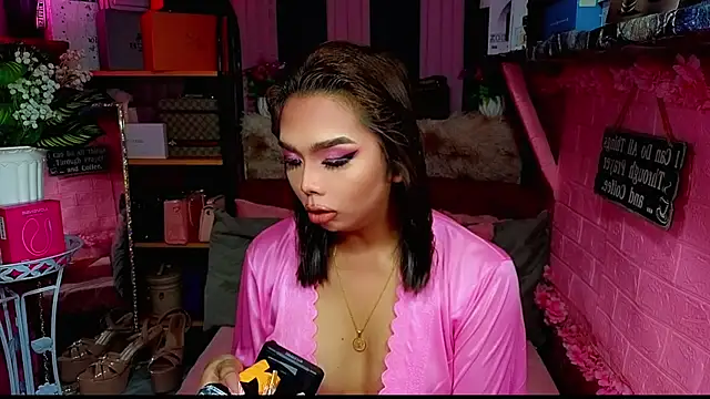 MoniqueCeleste online show from 23, 11, 2025