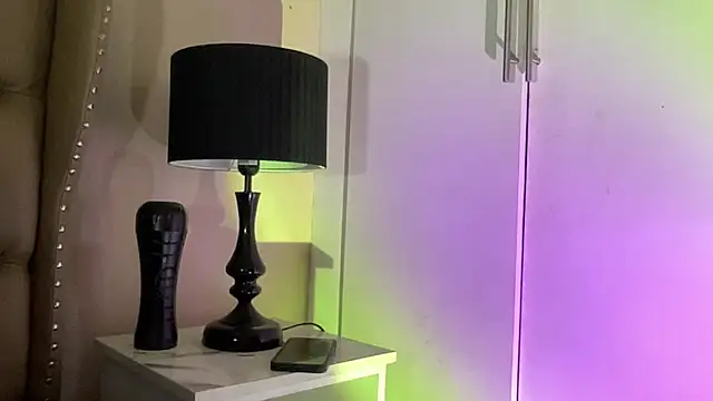 solana imani online show from 25, 11, 2025