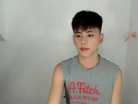 Snapshot of ynotyu chatting on 6, 6, 2026 ynotyu online show from 6, 6, 2026