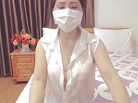 ruby 8x online show from 7, 10, 2025