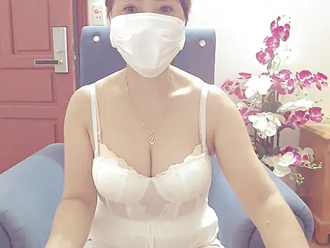 ruby 8x online show from 28, 10, 2025