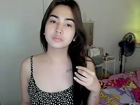Snapshot of Alovelydoll_nica chatting on 21, 4, 2026 Alovelydoll nica online show from 21, 4, 2026