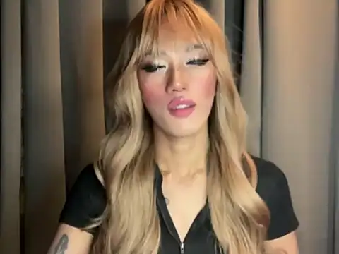 Lust-sluttymira online show from 3, 10, 2025