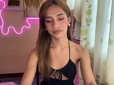 Lovelynikki03 online show from 27, 9, 2025