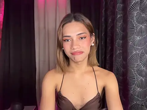 Lovelynikki03 online show from 15, 11, 2025