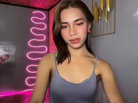 Lovelynikki03 online show from 24, 4, 2026