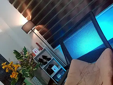 Bella subhunterx online show from 8, 3, 2026