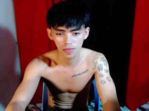 Snapshot of urhunky_boy chatting on 11, 5, 2026 urhunky boy online show from 11, 5, 2026