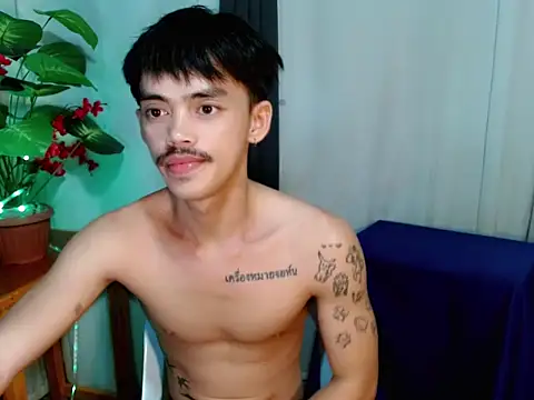 Snapshot of urhunky_boy chatting on 3, 7, 2026 urhunky boy online show from 3, 7, 2026