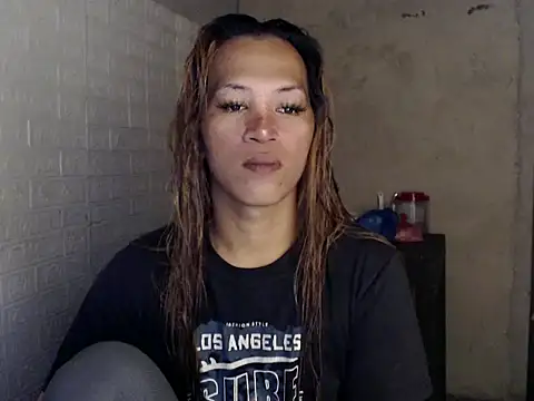 isabellabigcock06 online show from 15, 4, 2026