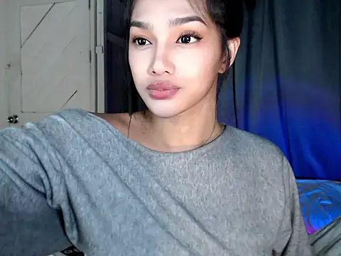 itsmekarinaaa online show from 12, 2, 2026