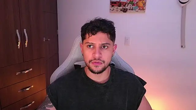 Snapshot of domsantiago_ chatting on 12, 1, 2026 domsantiago online show from 12, 1, 2026