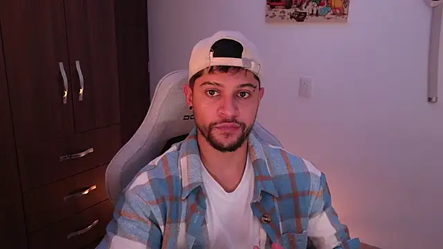 Snapshot of domsantiago_ chatting on 10, 2, 2026 domsantiago online show from 10, 2, 2026