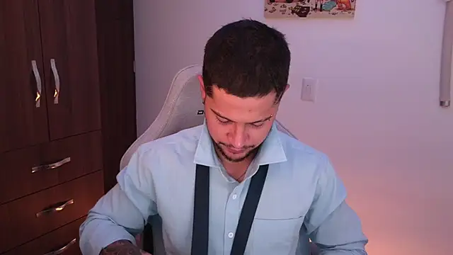 Snapshot of domsantiago_ chatting on 19, 2, 2026 domsantiago online show from 19, 2, 2026