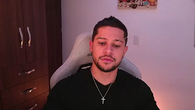 Snapshot of domsantiago_ chatting on 25, 2, 2026 domsantiago online show from 25, 2, 2026