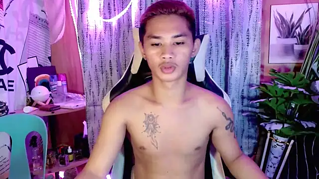 asianhardcock25 online show from 19, 10, 2025