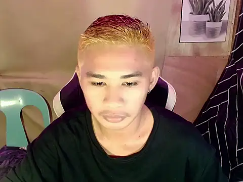 asianhardcock25 online show from 15, 9, 2025