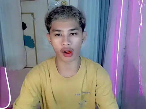 asianhardcock25 online show from 3, 5, 2026