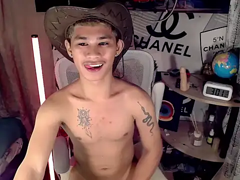 asianhardcock25 online show from 27, 4, 2026
