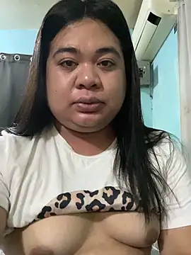 Snapshot of Im_ur_mother chatting on 25, 2, 2026 Im ur mother online show from 25, 2, 2026