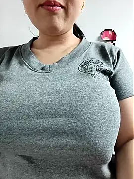 Shiny Babe online show from 19, 3, 2026