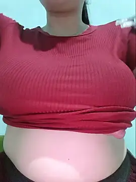 Snapshot of Shiny_Babe chatting on 8, 6, 2026 Shiny Babe online show from 8, 6, 2026