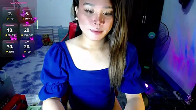 Urassiansweetcummer online show from 19, 2, 2026