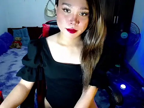 Urassiansweetcummer online show from 19, 3, 2026