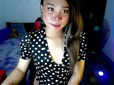 Urassiansweetcummer online show from 29, 3, 2026