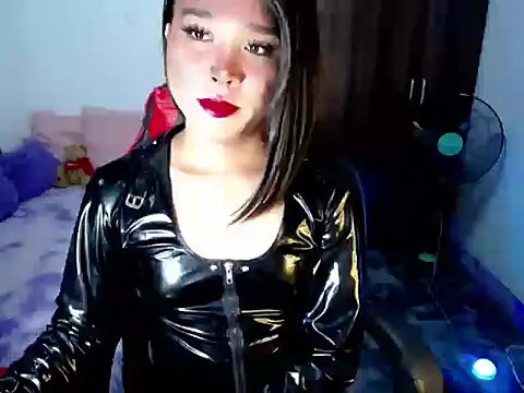 Snapshot of Urassiansweetcummer chatting on 2, 6, 2026 Urassiansweetcummer online show from 2, 6, 2026