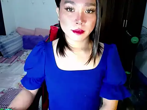 Urassiansweetcummer online show from 21, 9, 2025