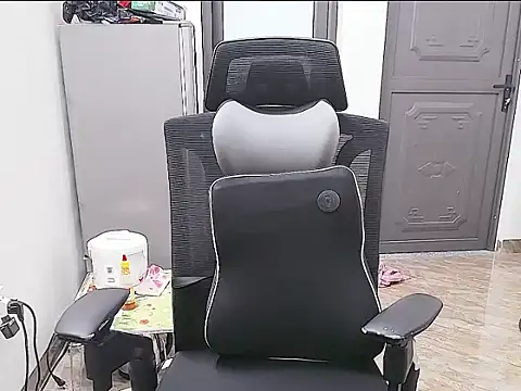 Shulee21 online show from 30, 9, 2025