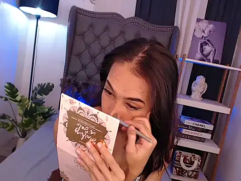 Snapshot of Sweet_kittyxx chatting on 14, 1, 2026 Sweet kittyxx online show from 14, 1, 2026