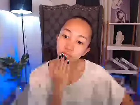 Snapshot of Sweet_kittyxx chatting on 22, 10, 2025 Sweet kittyxx online show from 22, 10, 2025