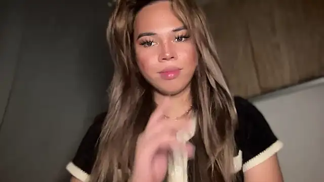 Snapshot of goddessofalltime chatting on 11, 10, 2025 goddessofalltime online show from 11, 10, 2025