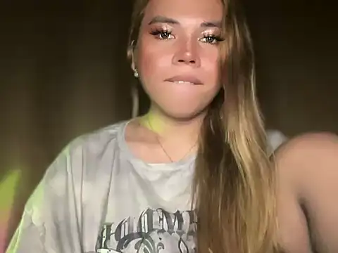 Snapshot of goddessofalltime chatting on 6, 1, 2026 goddessofalltime online show from 6, 1, 2026