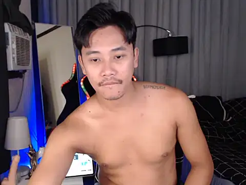 alexsuckable01 online show from 24, 4, 2026