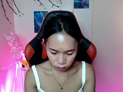 Shindoll online show from 4, 11, 2025