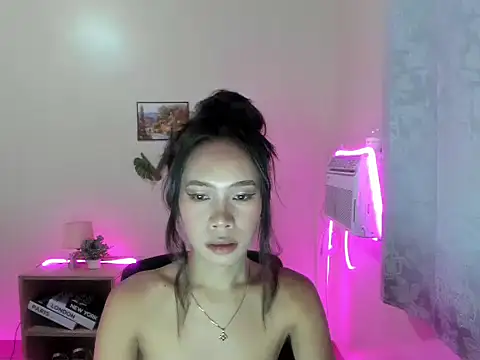 Shindoll online show from 5, 11, 2025