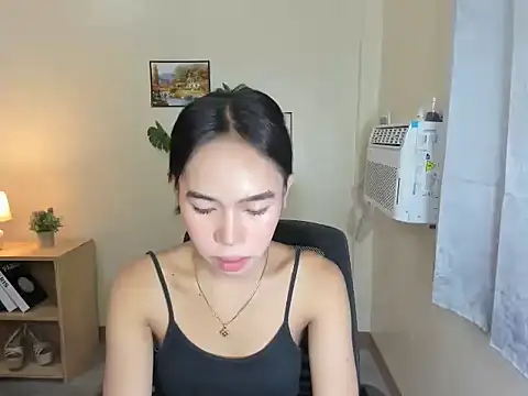 Shindoll online show from 9, 10, 2025