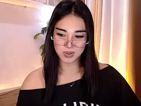 magnificent kitana online show from 10, 5, 2026