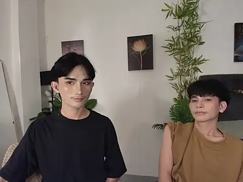 Snapshot of twink_pinoy chatting on 4, 3, 2026 twink pinoy online show from 4, 3, 2026