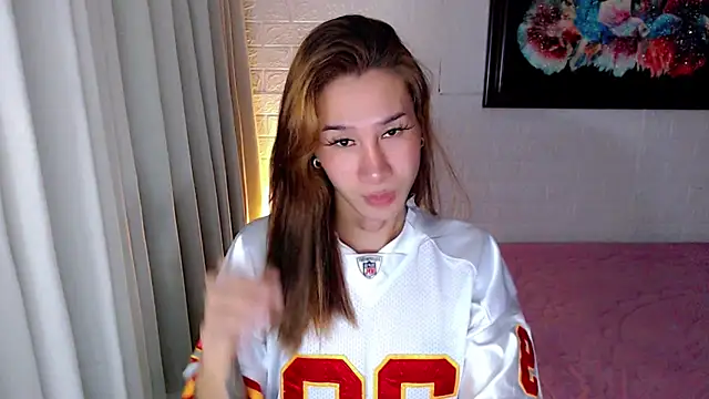 TRANSGODDESSA online show from 1, 12, 2025