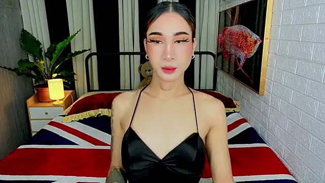 TRANSGODDESSA online show from 21, 10, 2025