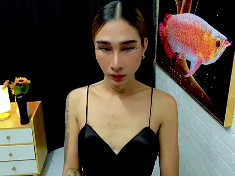 TRANSGODDESSA online show from 22, 9, 2025