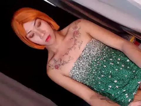 Xyourstellafox online show from 2, 11, 2025