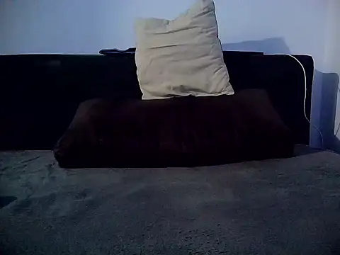 DaDDyLoVeSu83 online show from 11, 10, 2025